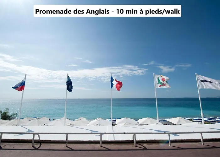 Big Flat - Le Cala - Center - 4 Bedrooms, Sleeps 13, Near Beach, Train Station, Parking, Wifi, Air Conditioning I Group I Business I Family Nizza